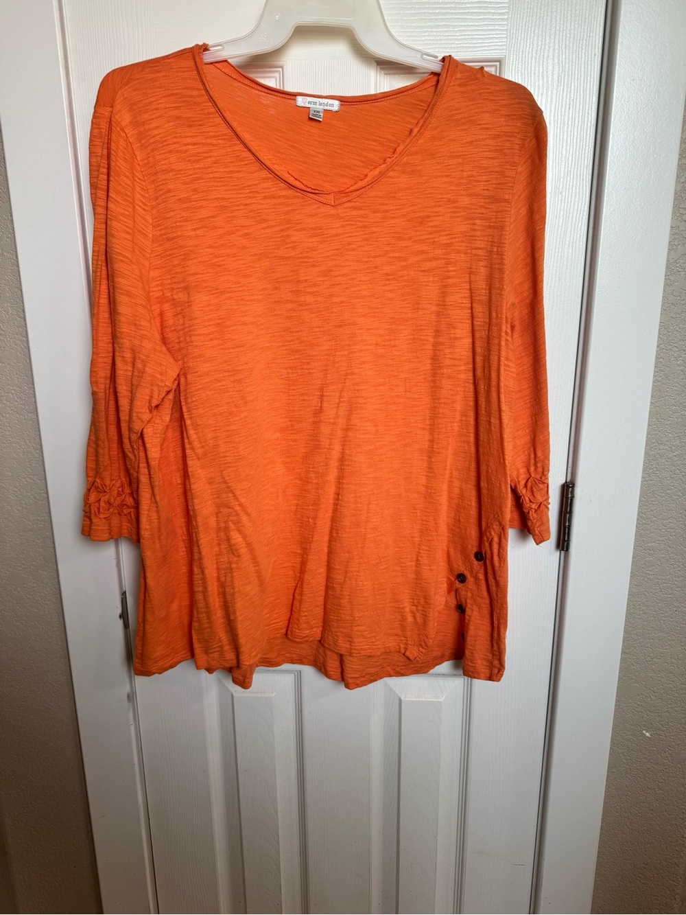 erin london Orange V-Neck Lightweight Long Sleeve Top